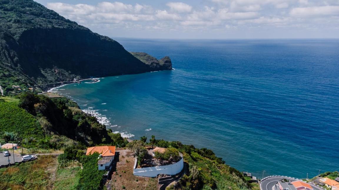 فندق Guestready - Hikers Haven São Roque do Faial المظهر الخارجي الصورة